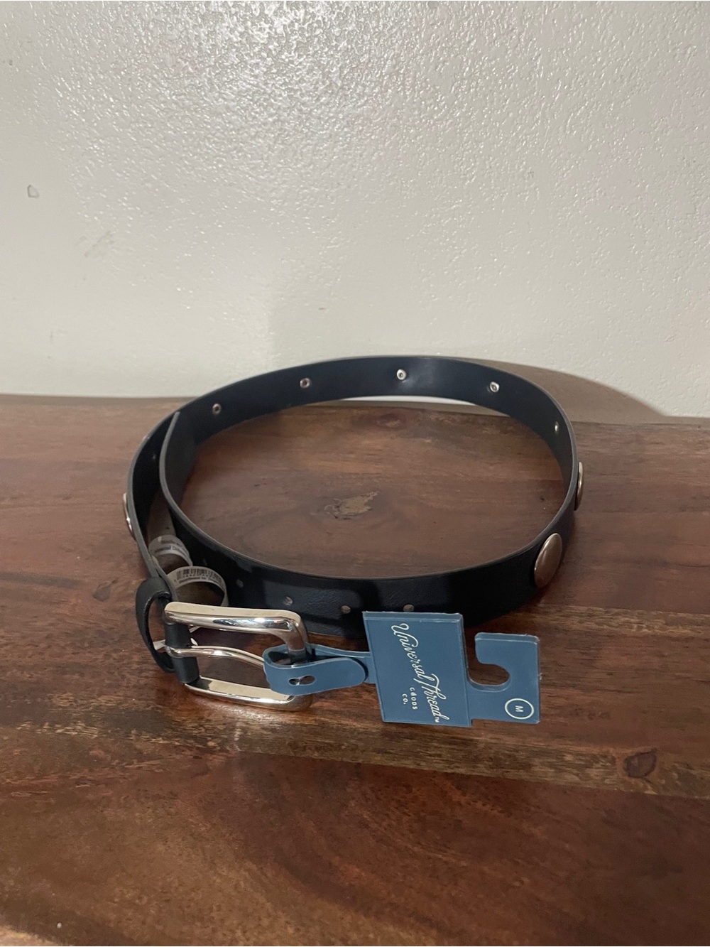 NWT Universal Thread Black Studded Skinny Belt Medium Silver Hardware - Picture 7 of 11